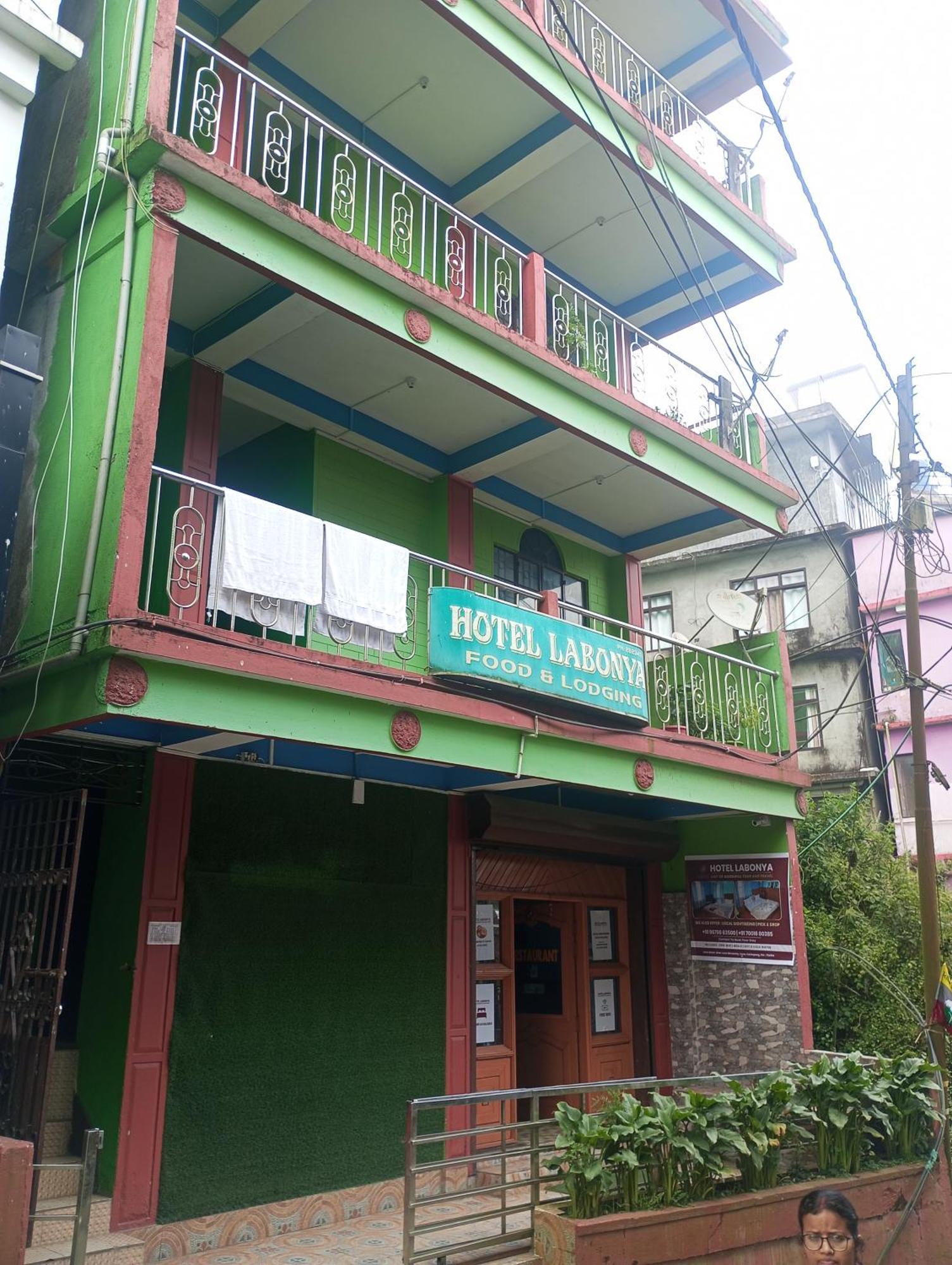 Hotel Labonya Lava Kültér fotó